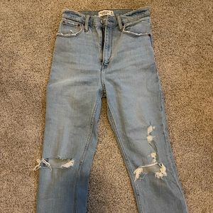Abercrombie straight jean size 26 ultra high rise